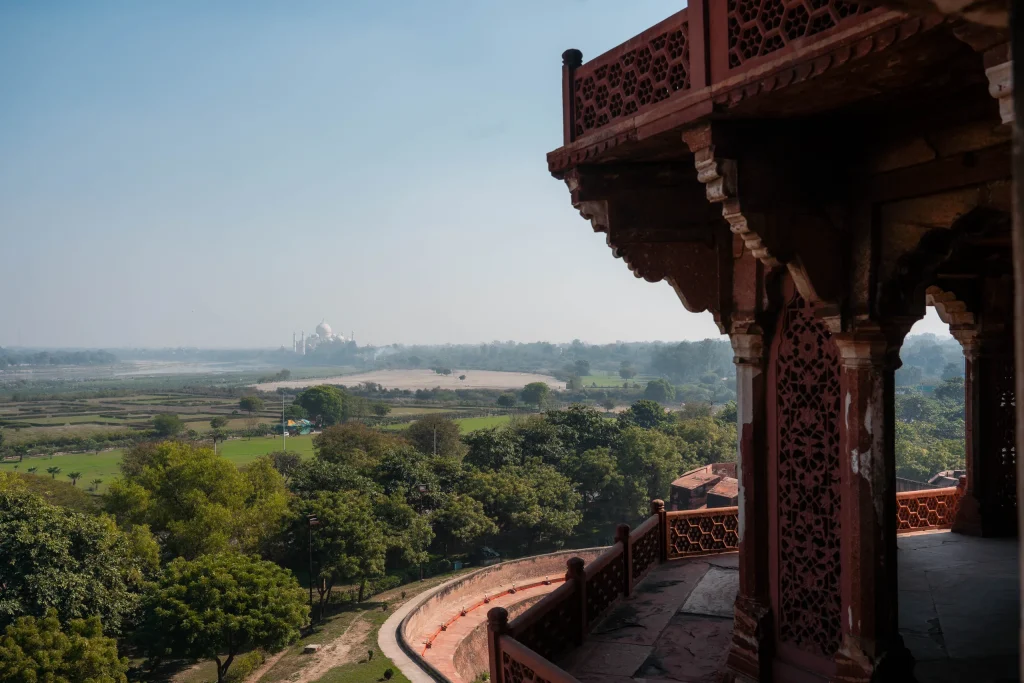 New Delhi 60