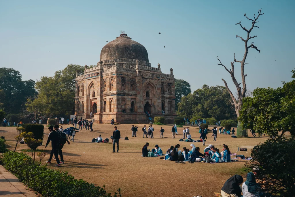 New Delhi 83