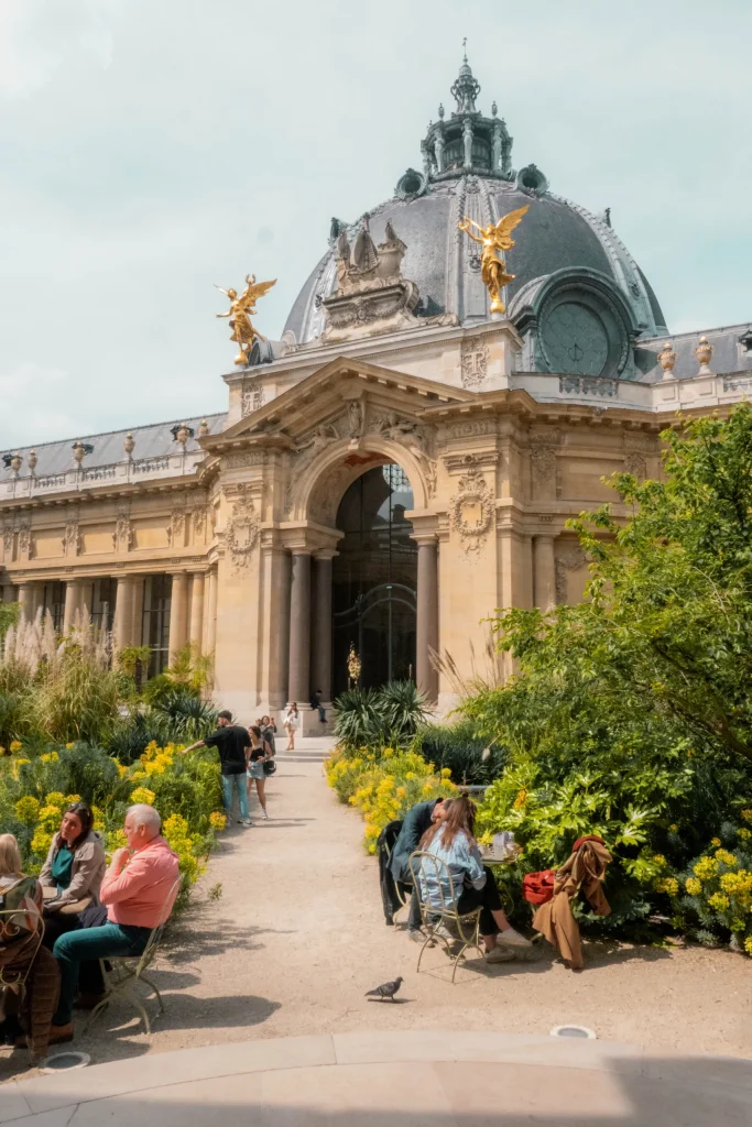Paris 37