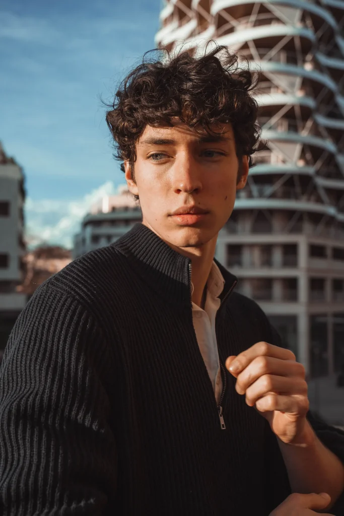 Lucien 24
