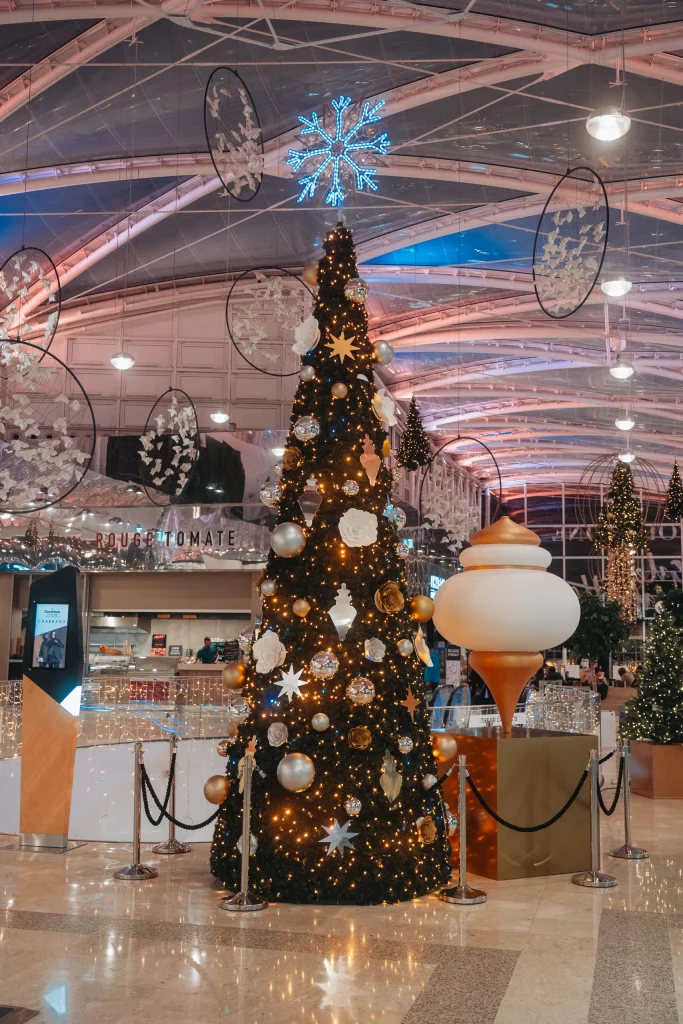 Polygone Montpellier décoration noël 11